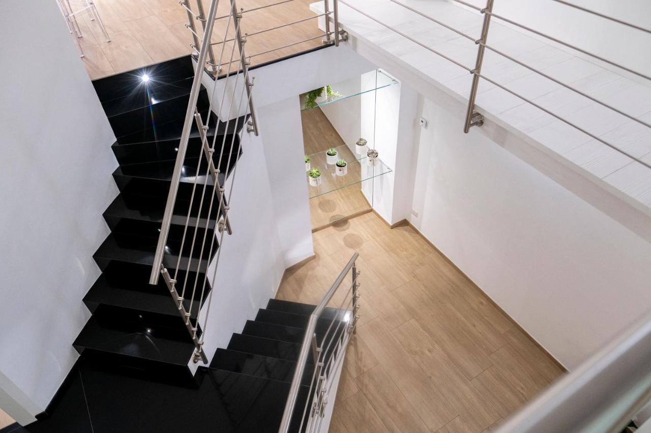 Dada Loft Apartment Чефалу Екстериор снимка